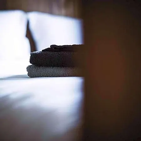Poeziehotel Surplace Ghislenghien